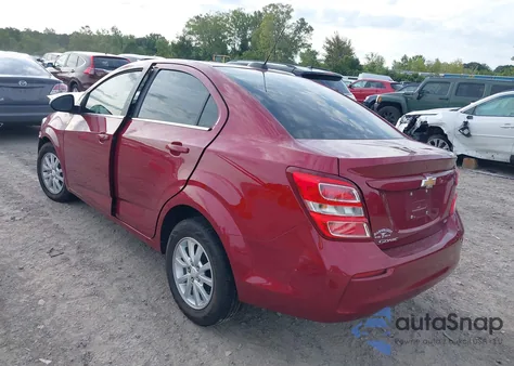 2018 Chevrolet Sonic Lt Auto z USA, uszkodzony, nr VIN 1G1JD5SH5J4121442